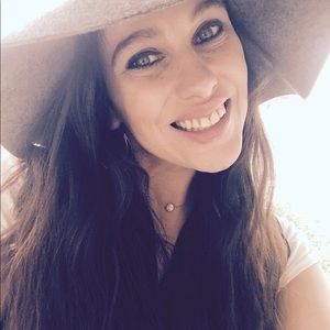 Meet your Posher, Katie